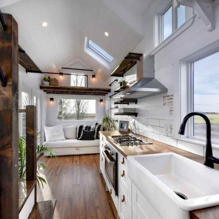 Brimming decoholic